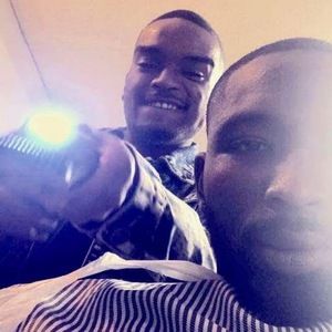 Meet your Posher, Elliott